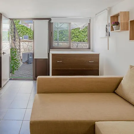 Apartment Tresor Relax - Private Parking